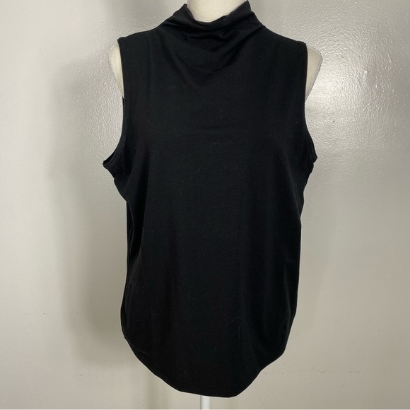 Athleta Outbound tank mock neck moisture wick - Picture 2 of 4